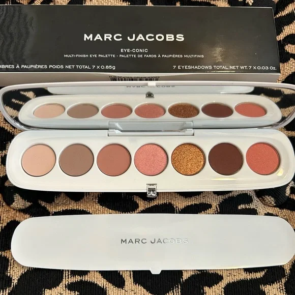 Marc Jacob’s eye-conic eyeshadow palette 790 Fantascene - Picture 1 of 6